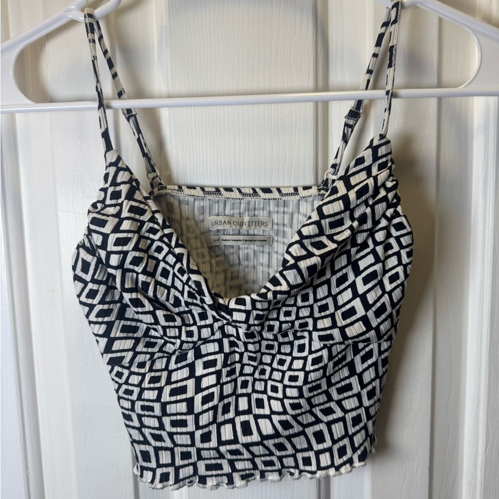 Urban Outfitters Black and White Patterned Crop Top